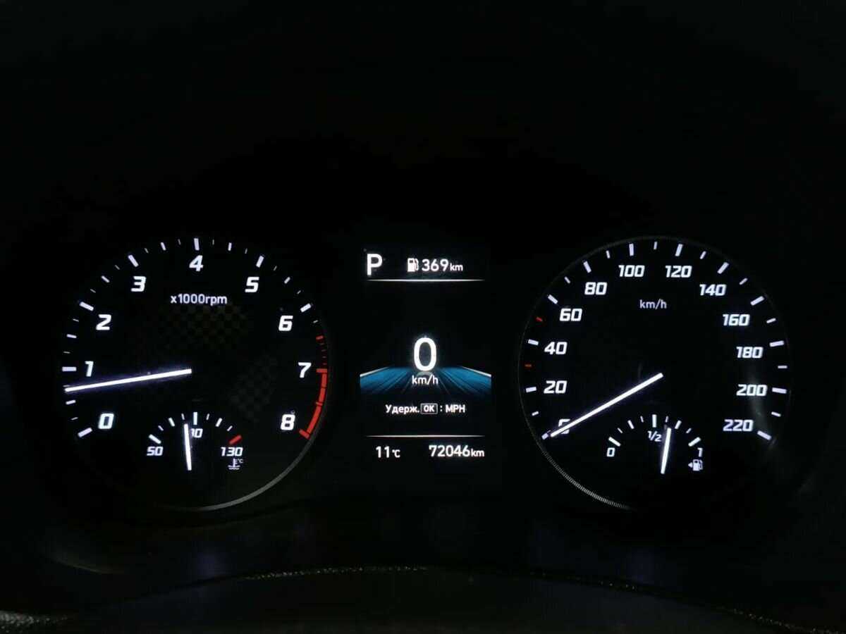 Купить Hyundai Solaris с пробегом. Фото: #11