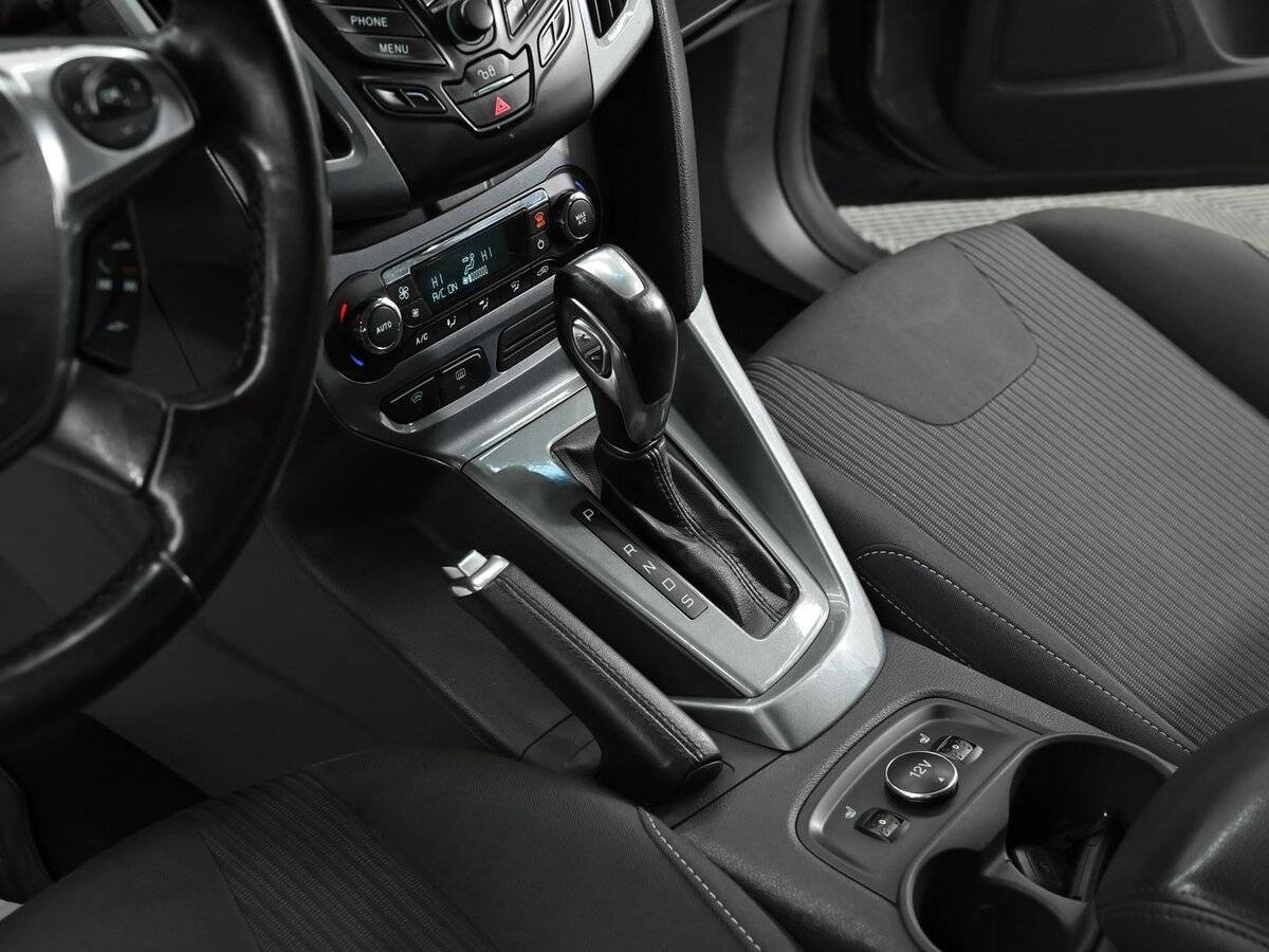 Купить Ford Focus с пробегом. Фото: #9