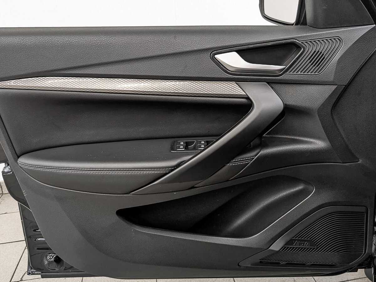 Купить Lada (ВАЗ) Vesta с пробегом. Фото: #18