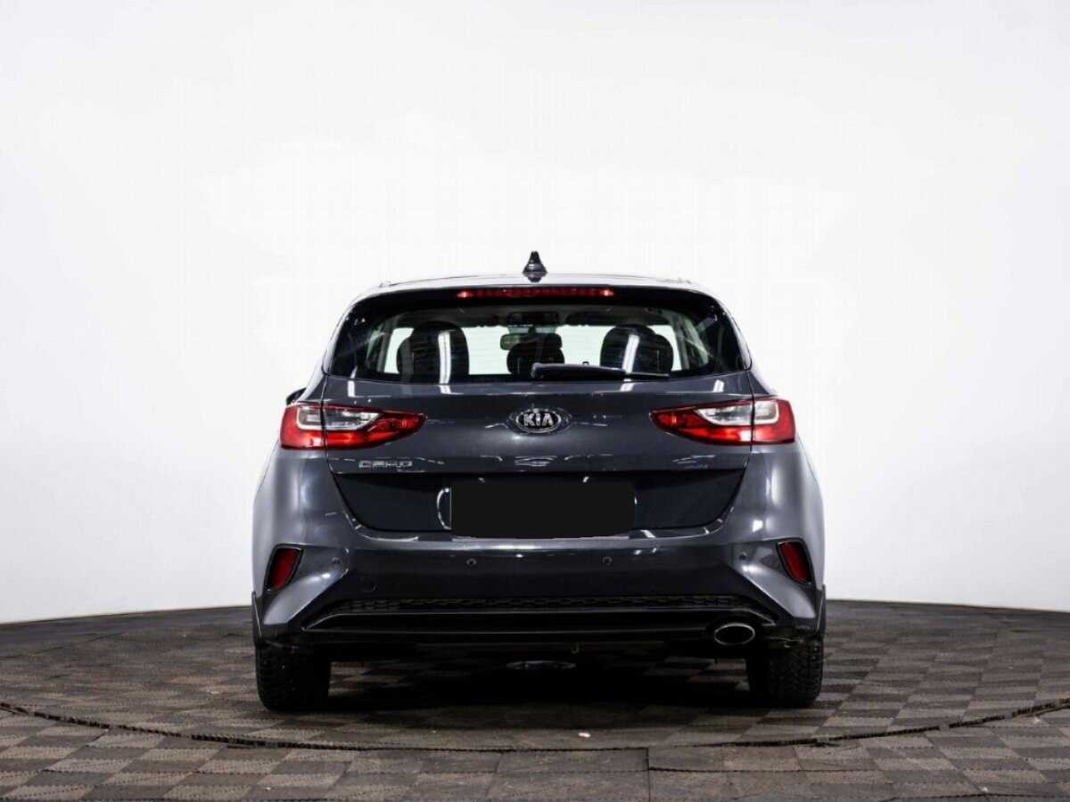Купить Kia Ceed с пробегом. Фото: #4