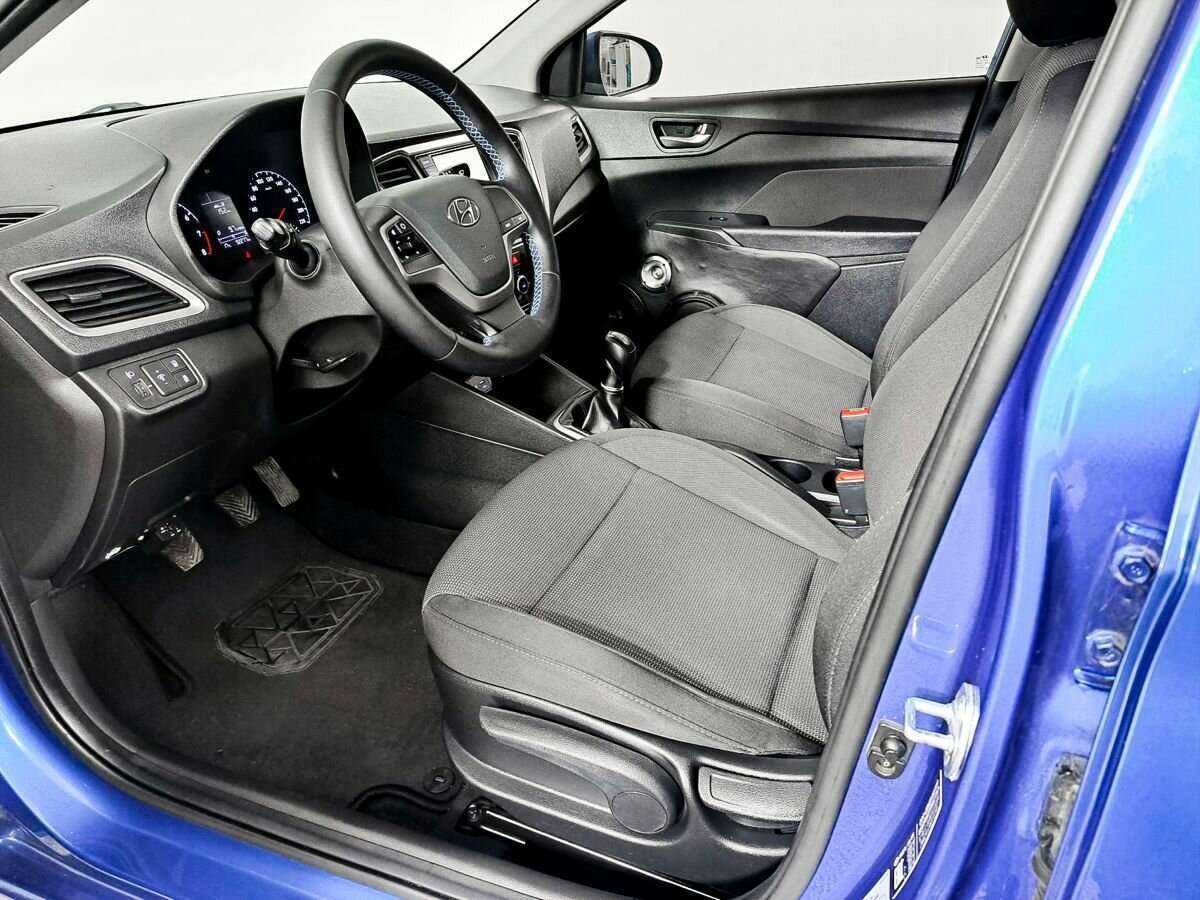 Купить Hyundai Solaris с пробегом. Фото: #13