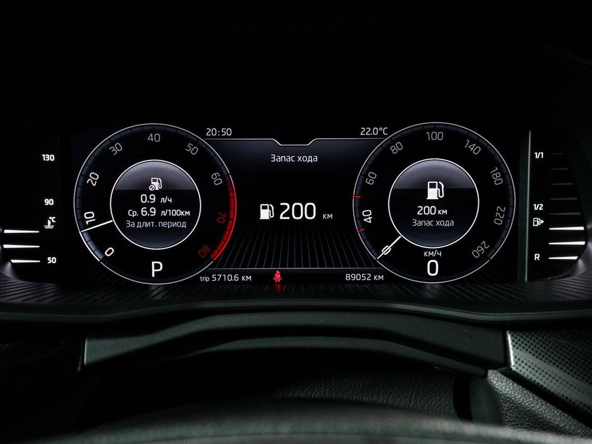 Купить Skoda Rapid с пробегом. Фото: #10