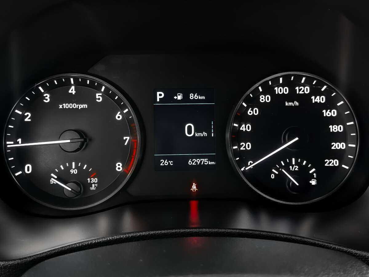 Купить Hyundai Solaris с пробегом. Фото: #15