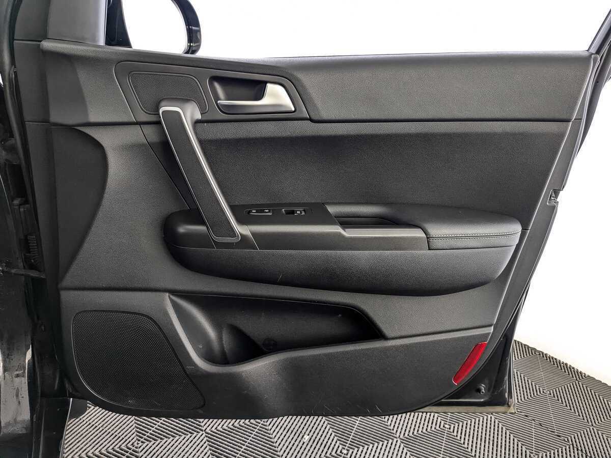 Купить Kia Sportage с пробегом. Фото: #19