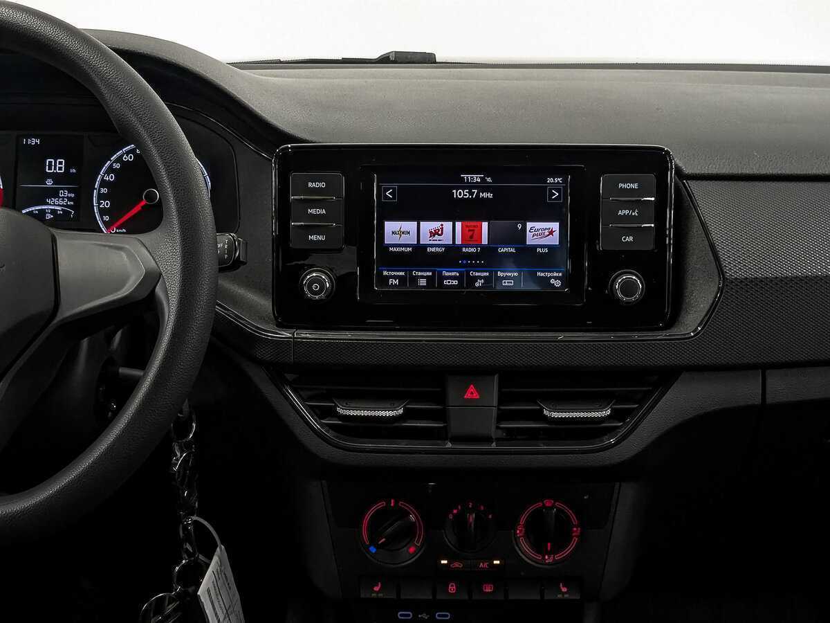 Купить Volkswagen Polo с пробегом. Фото: #16