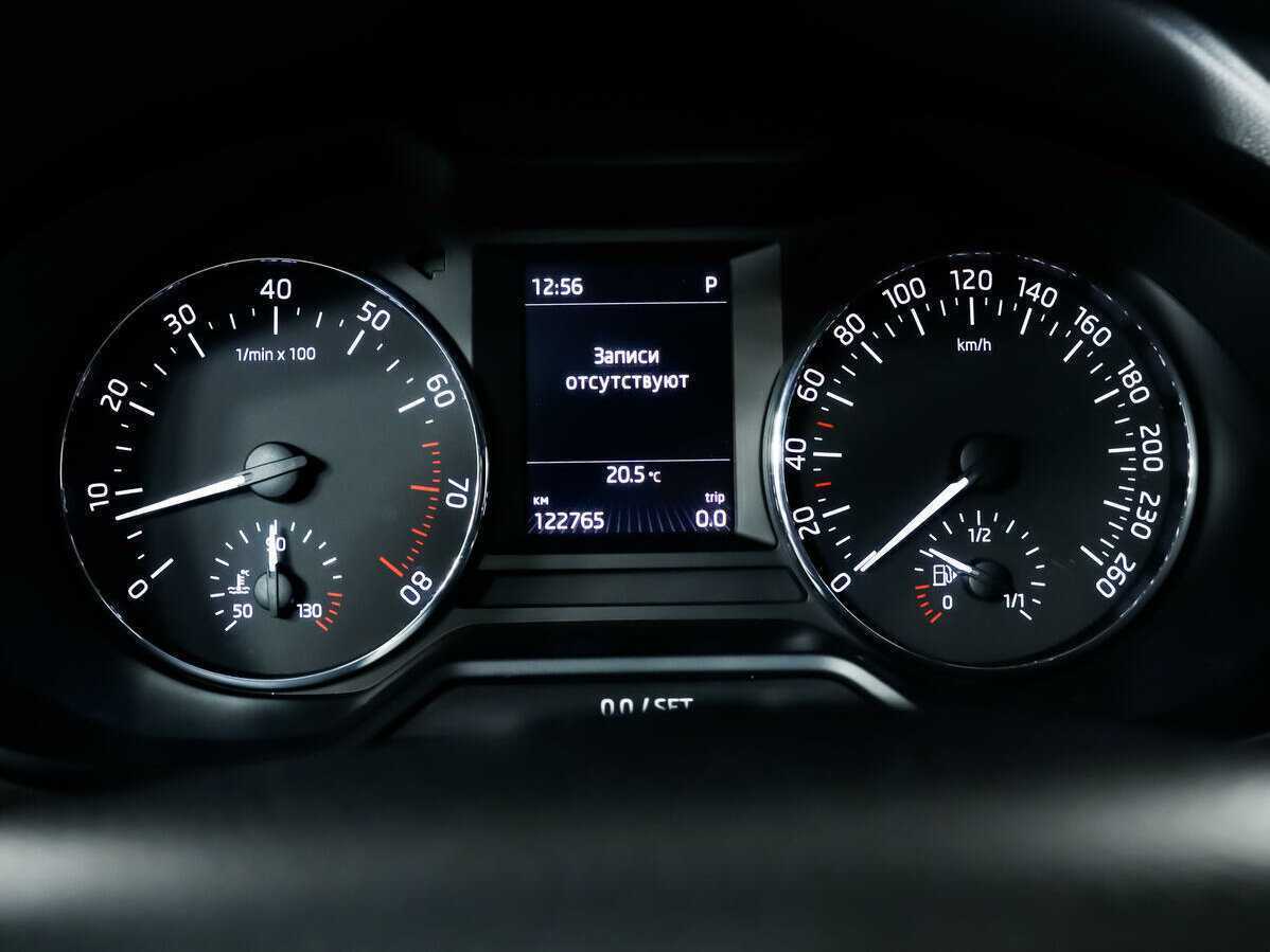 Купить Skoda Octavia с пробегом. Фото: #9