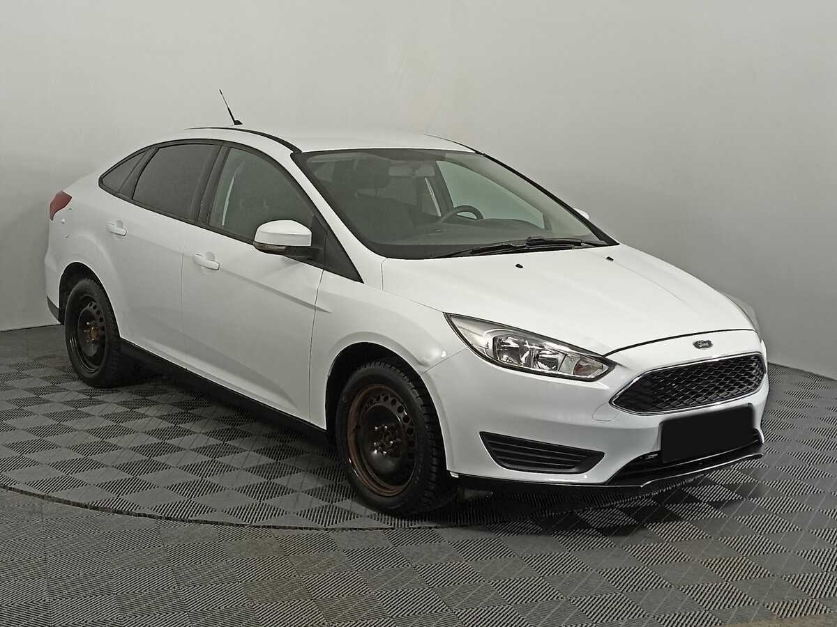 Купить Ford Focus с пробегом. Фото: #2