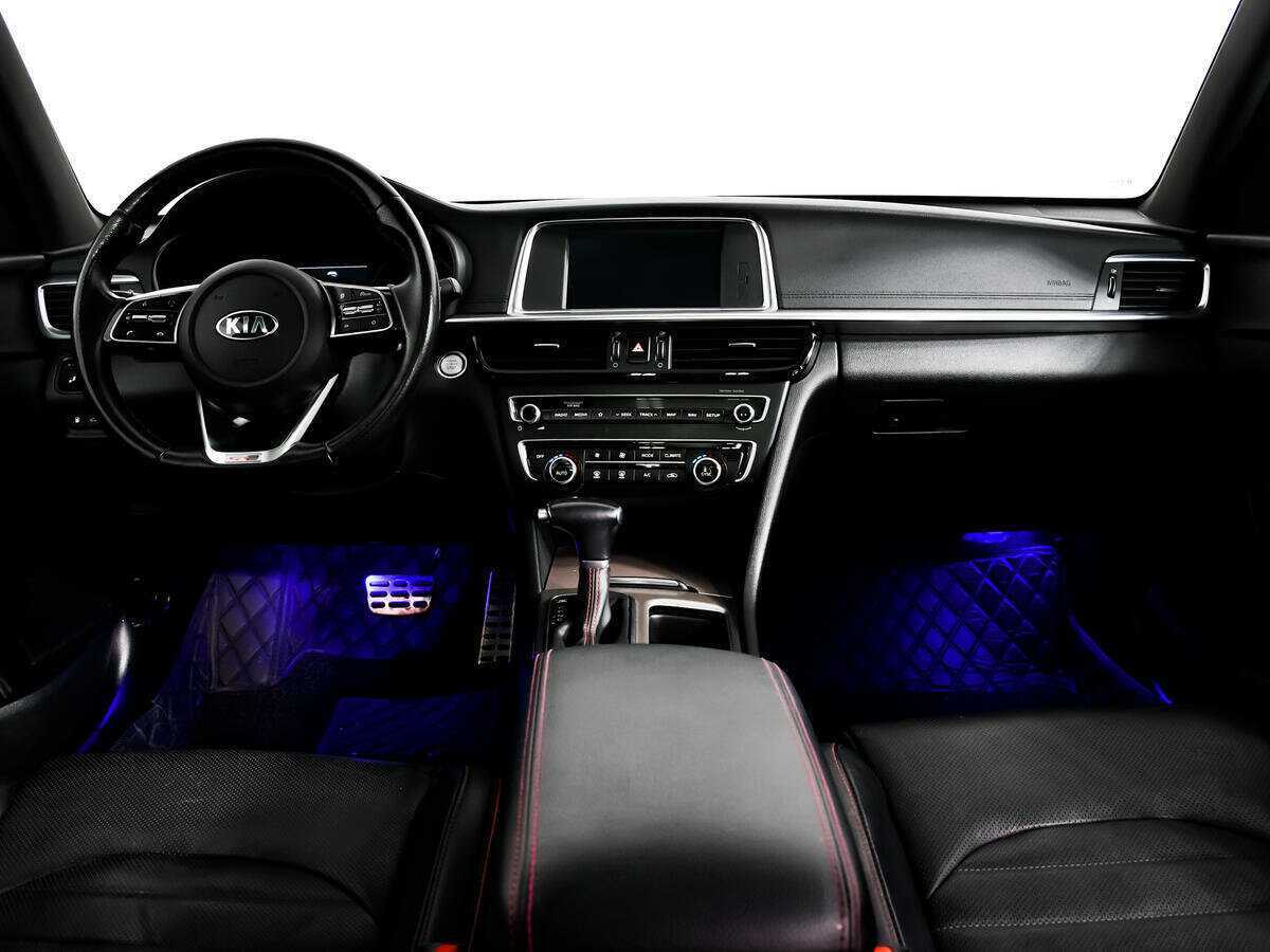 Купить Kia Optima с пробегом. Фото: #9