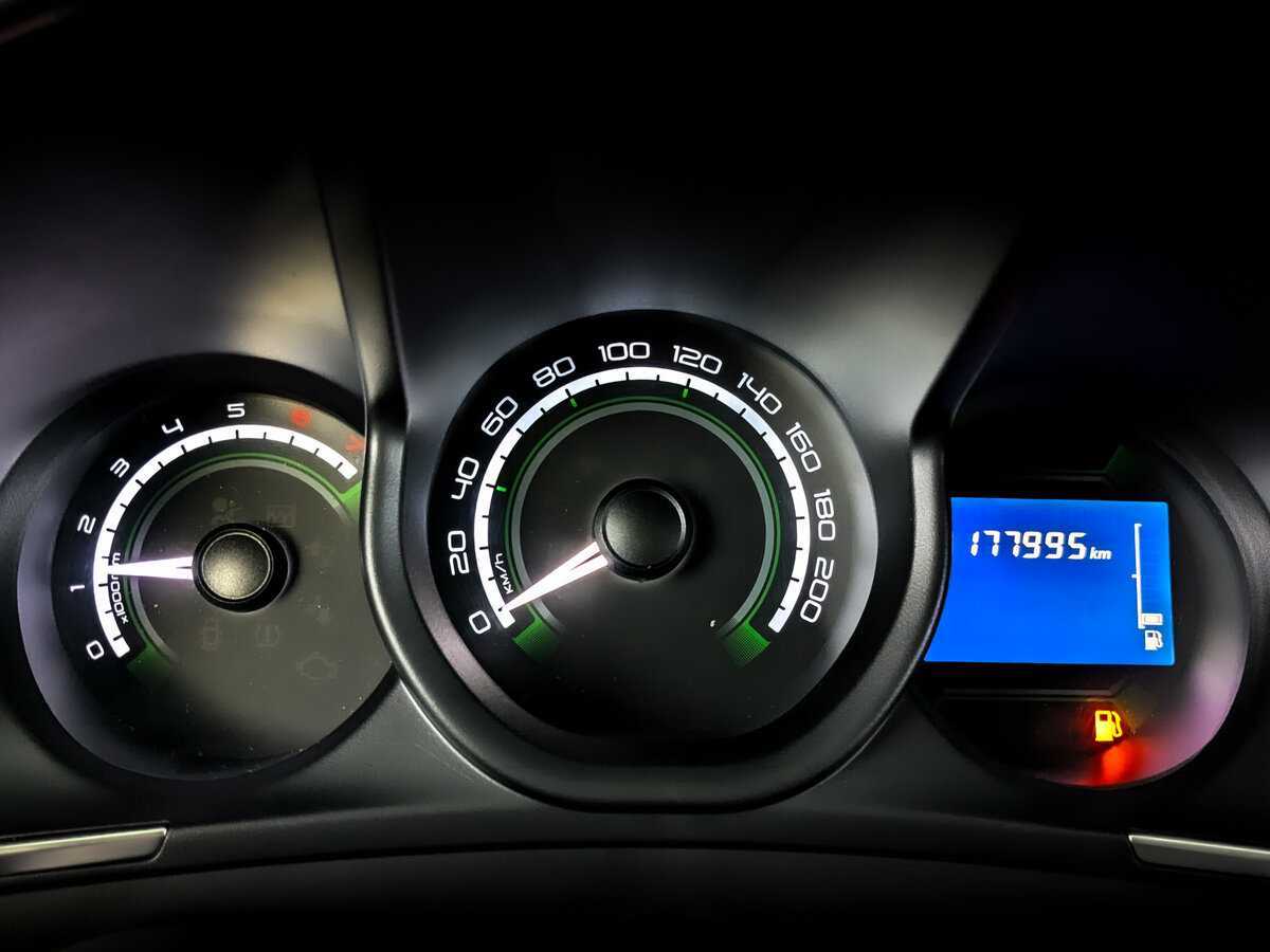 Купить Lada (ВАЗ) XRAY с пробегом. Фото: #10