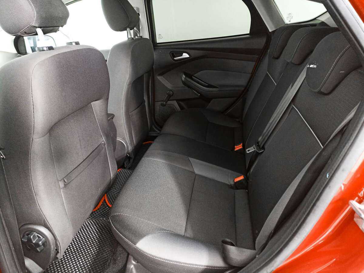 Купить Ford Focus с пробегом. Фото: #9