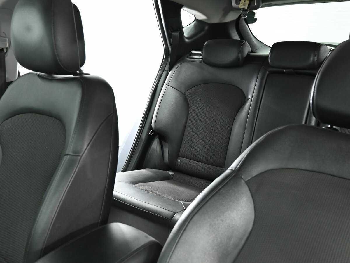 Купить Hyundai ix35 с пробегом. Фото: #13