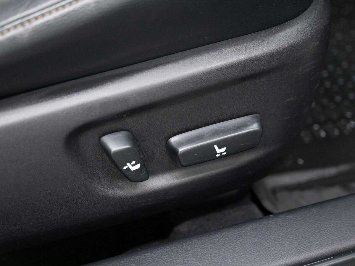 Купить Toyota Camry с пробегом. Фото: #24