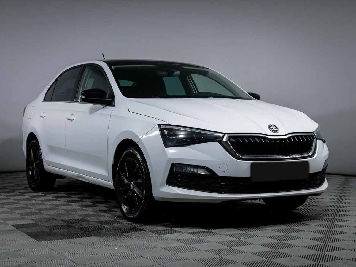 Купить Skoda Rapid с пробегом. Фото: #2