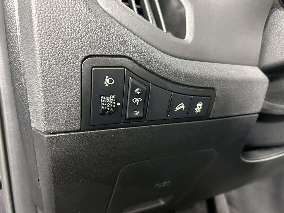 Купить Kia Sportage с пробегом. Фото: #8