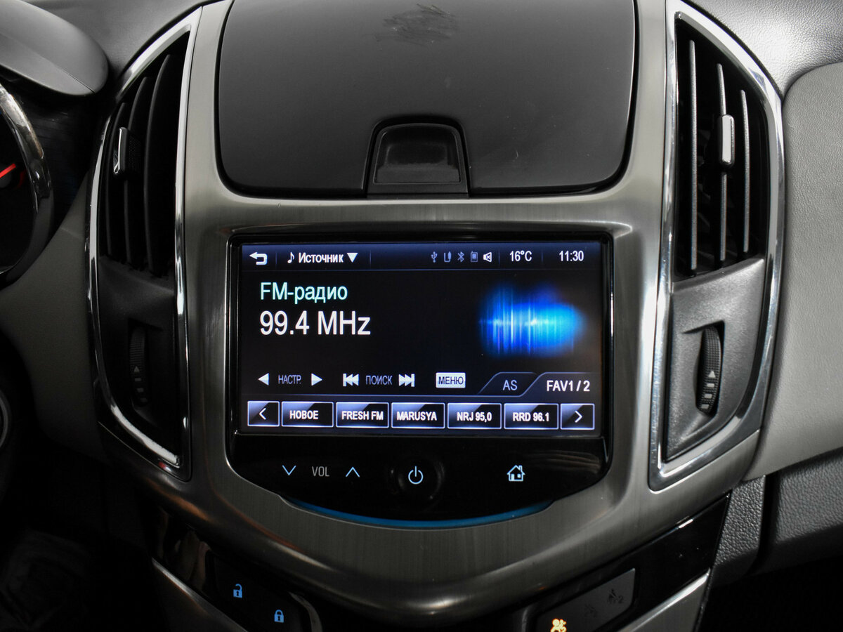 Купить Chevrolet Cruze с пробегом. Фото: #11