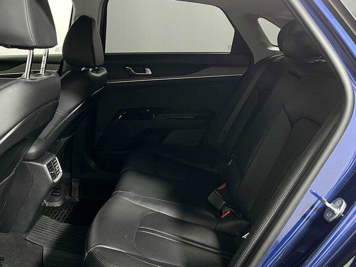 Купить Kia K5 с пробегом. Фото: #7