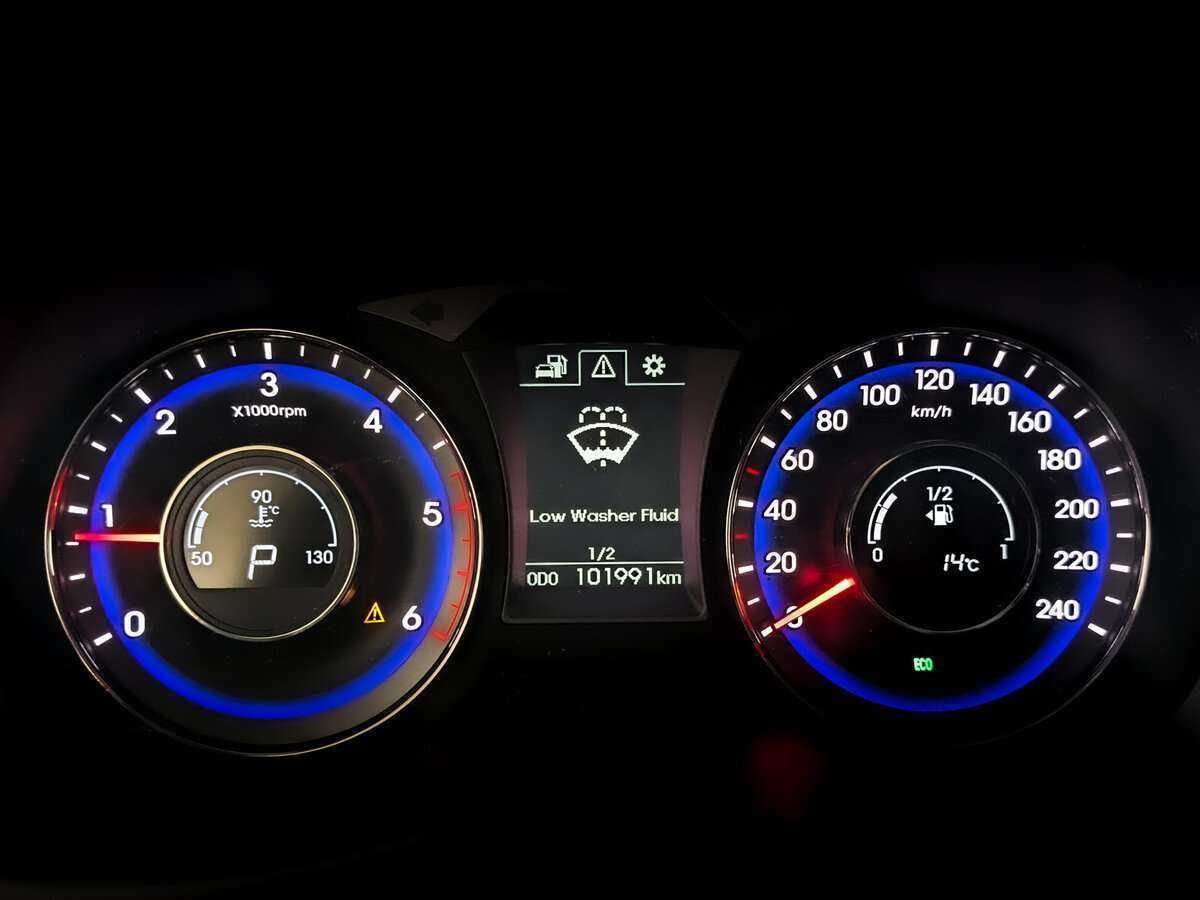 Купить Hyundai i40 с пробегом. Фото: #10