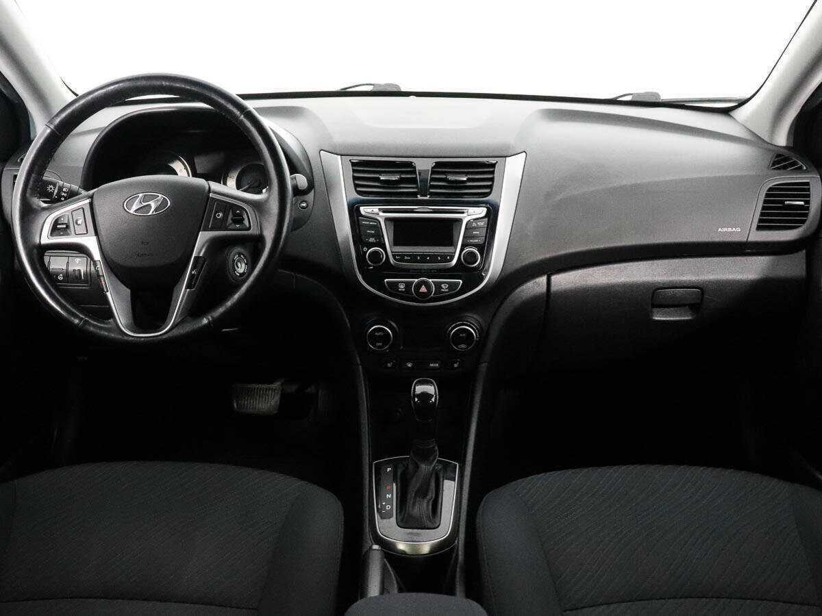 Купить Hyundai Solaris с пробегом. Фото: #12
