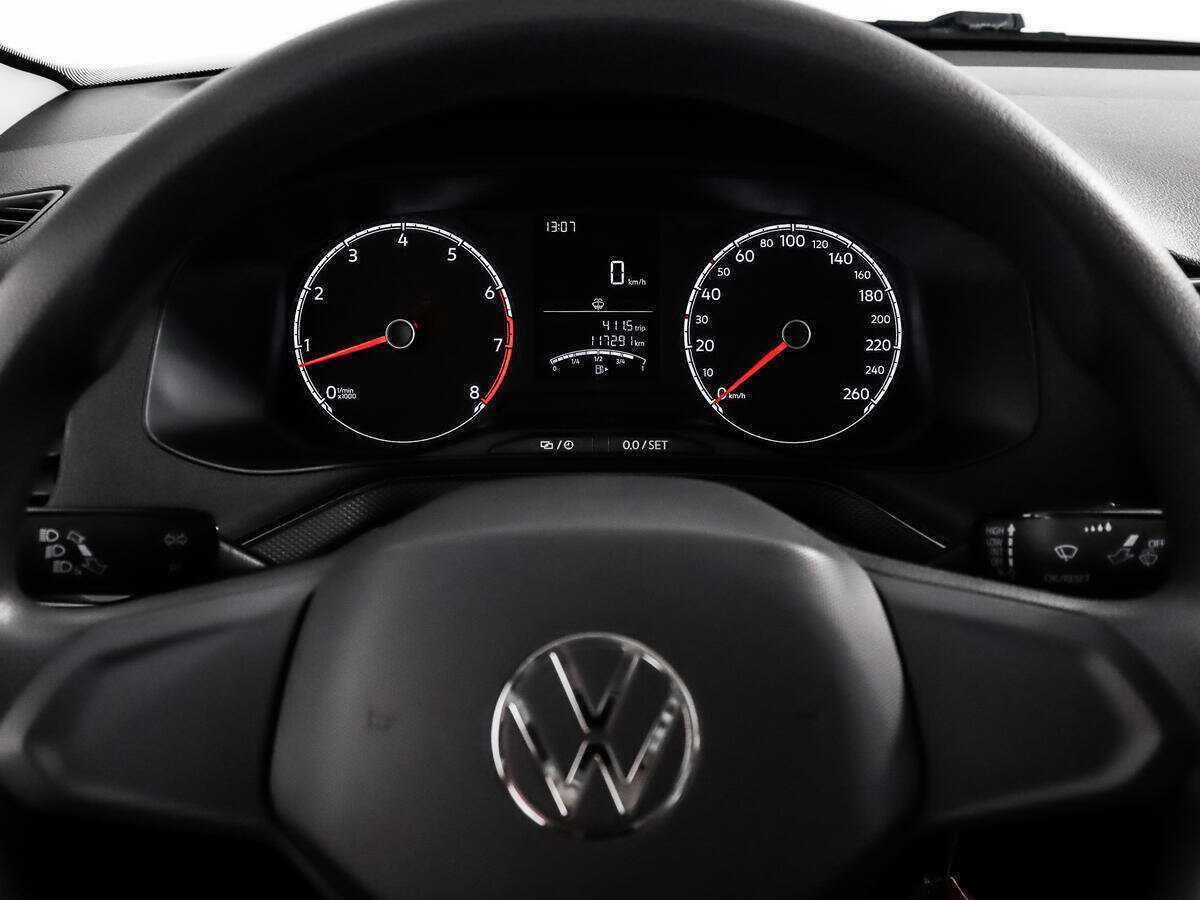 Купить Volkswagen Polo с пробегом. Фото: #12