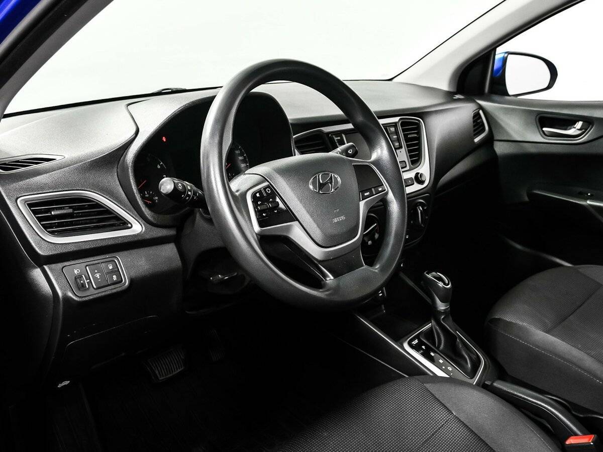 Купить Hyundai Solaris с пробегом. Фото: #11