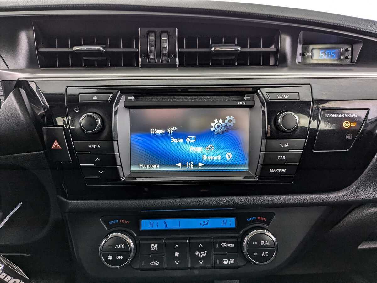 Купить Toyota Corolla с пробегом. Фото: #14