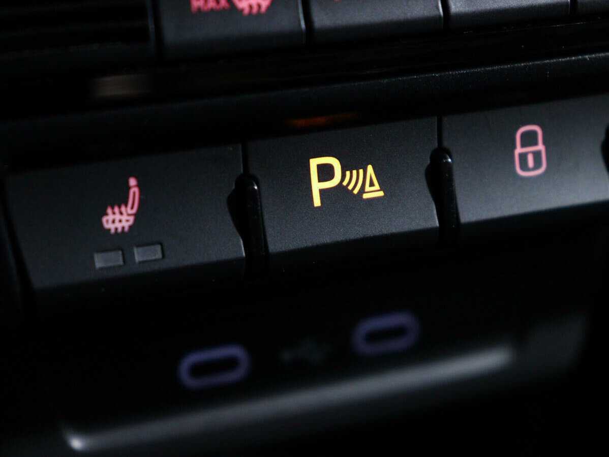 Купить Volkswagen Polo с пробегом. Фото: #16