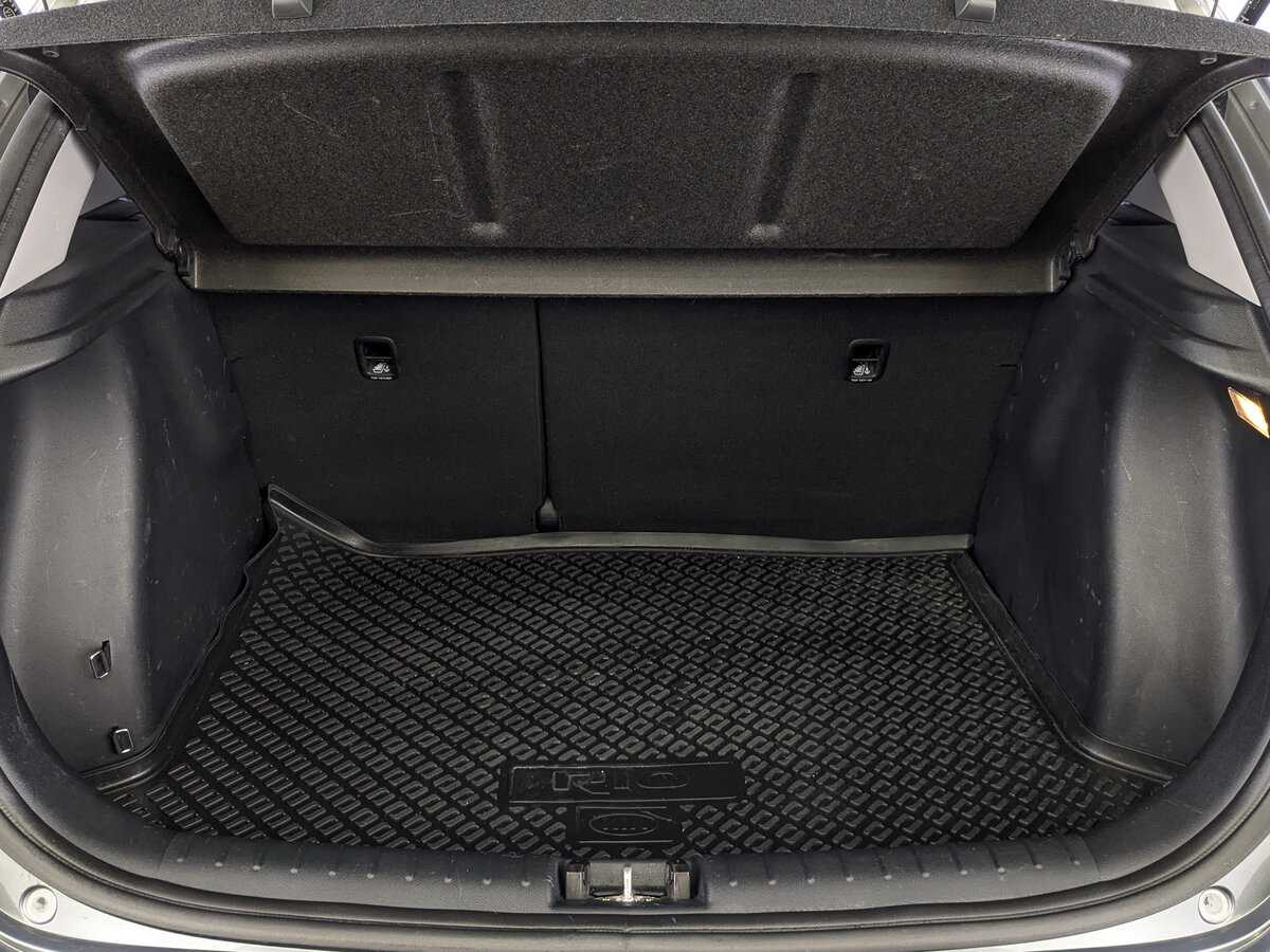 Купить Kia Rio с пробегом. Фото: #9