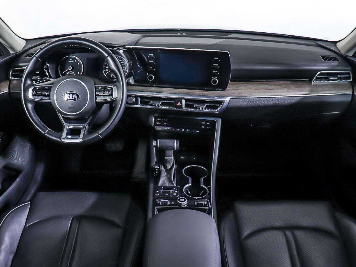 Купить Kia K5 с пробегом. Фото: #11