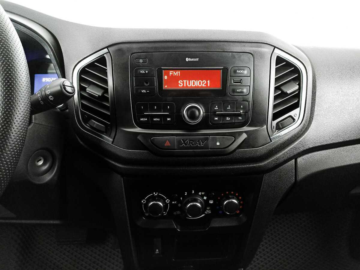 Купить Lada (ВАЗ) XRAY с пробегом. Фото: #10