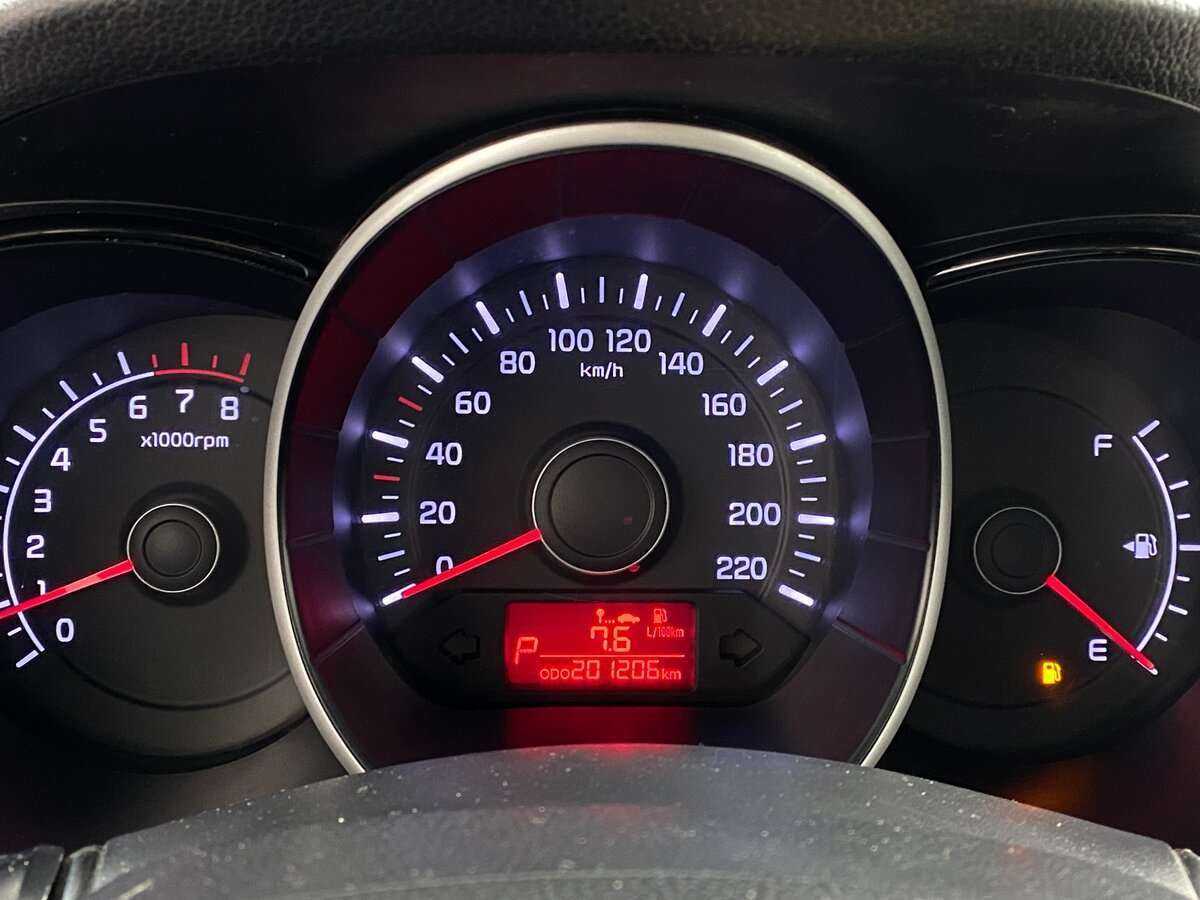 Купить Kia Rio с пробегом. Фото: #16