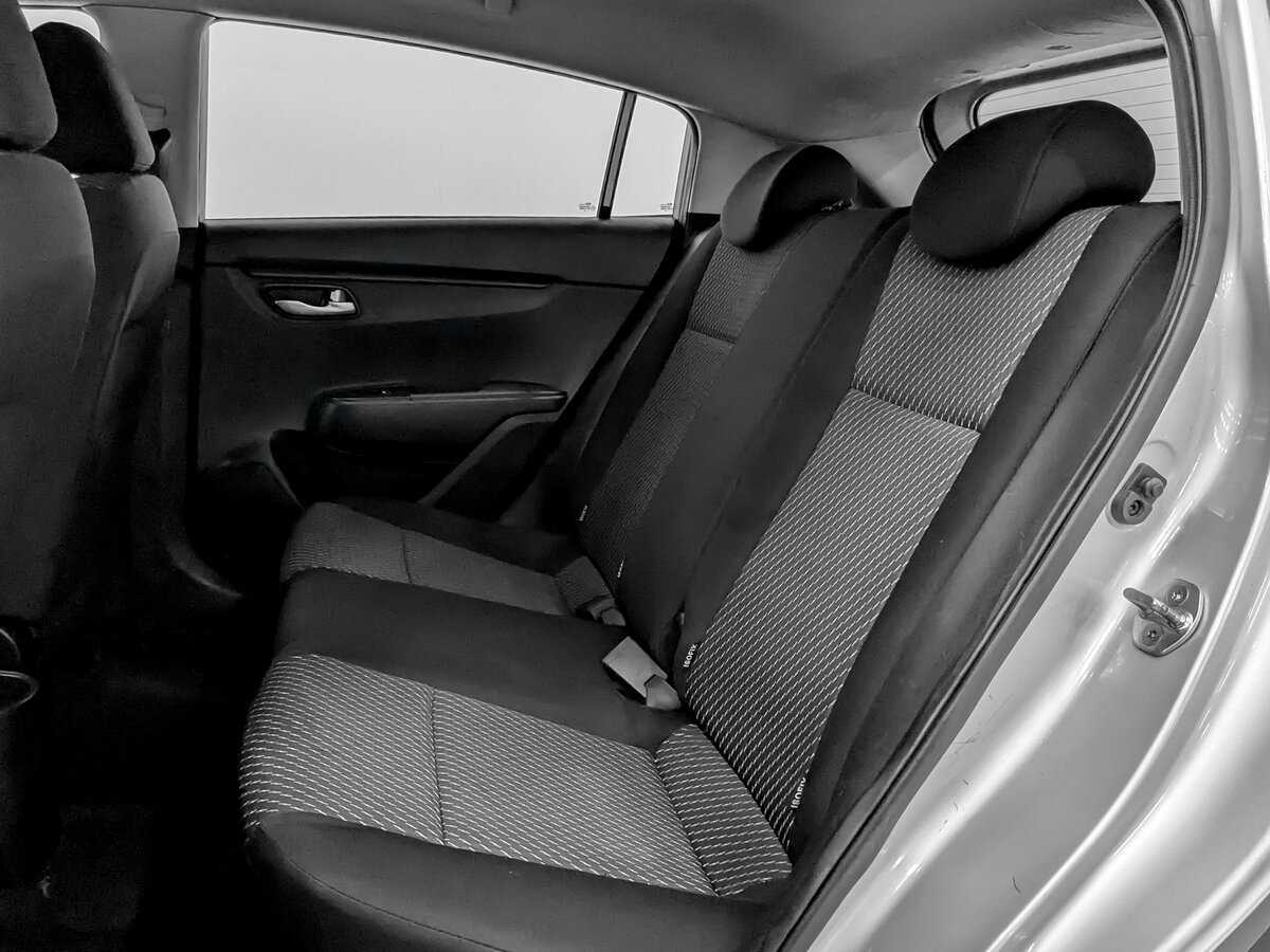 Купить Kia Rio с пробегом. Фото: #11