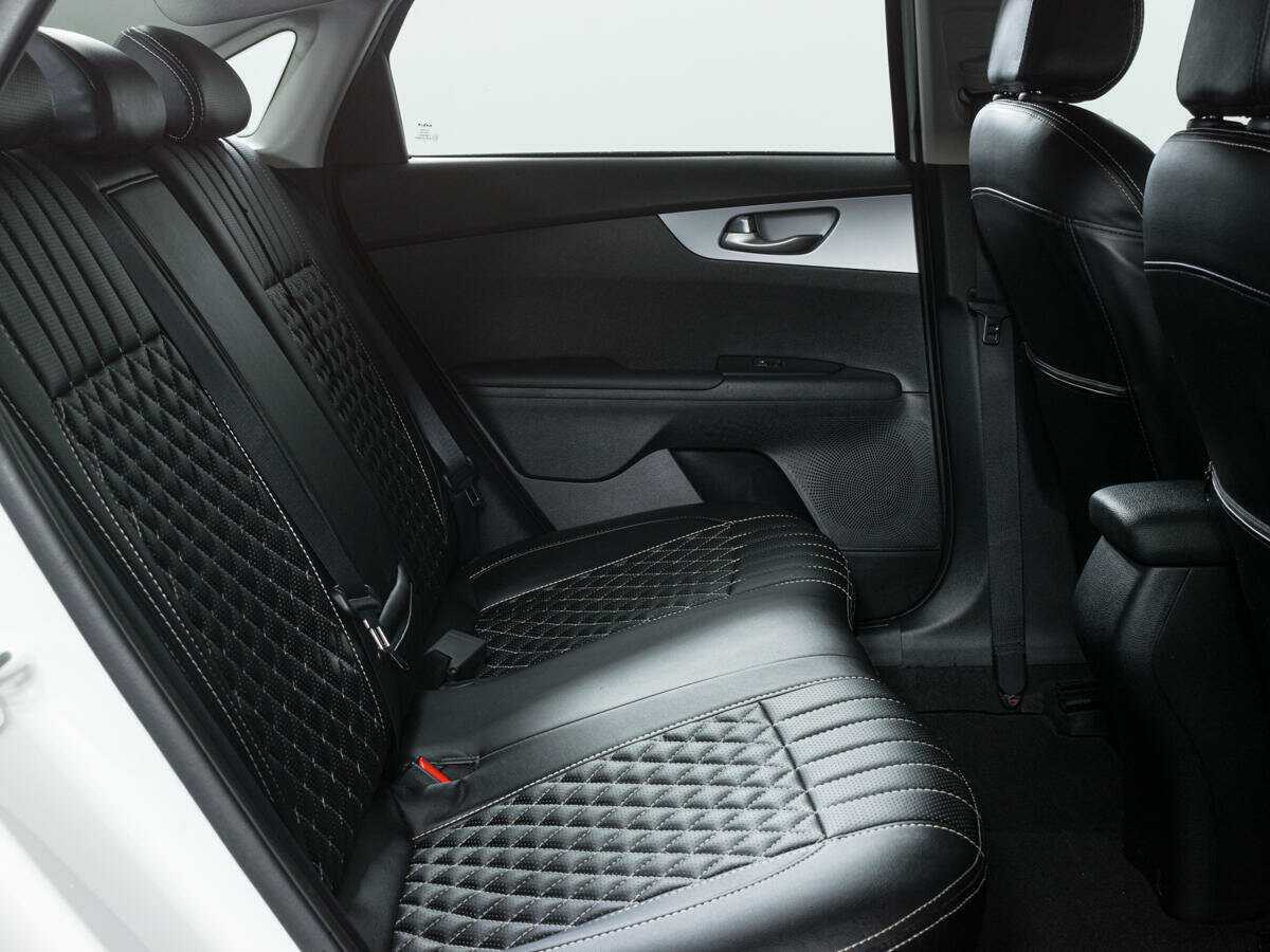 Купить Kia Cerato с пробегом. Фото: #11