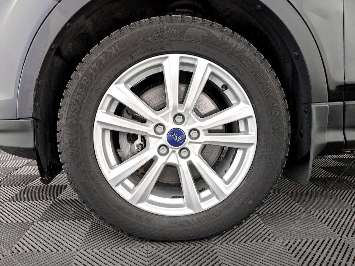 Купить Ford Kuga с пробегом. Фото: #17