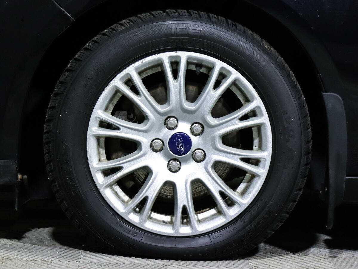 Купить Ford Focus с пробегом. Фото: #12