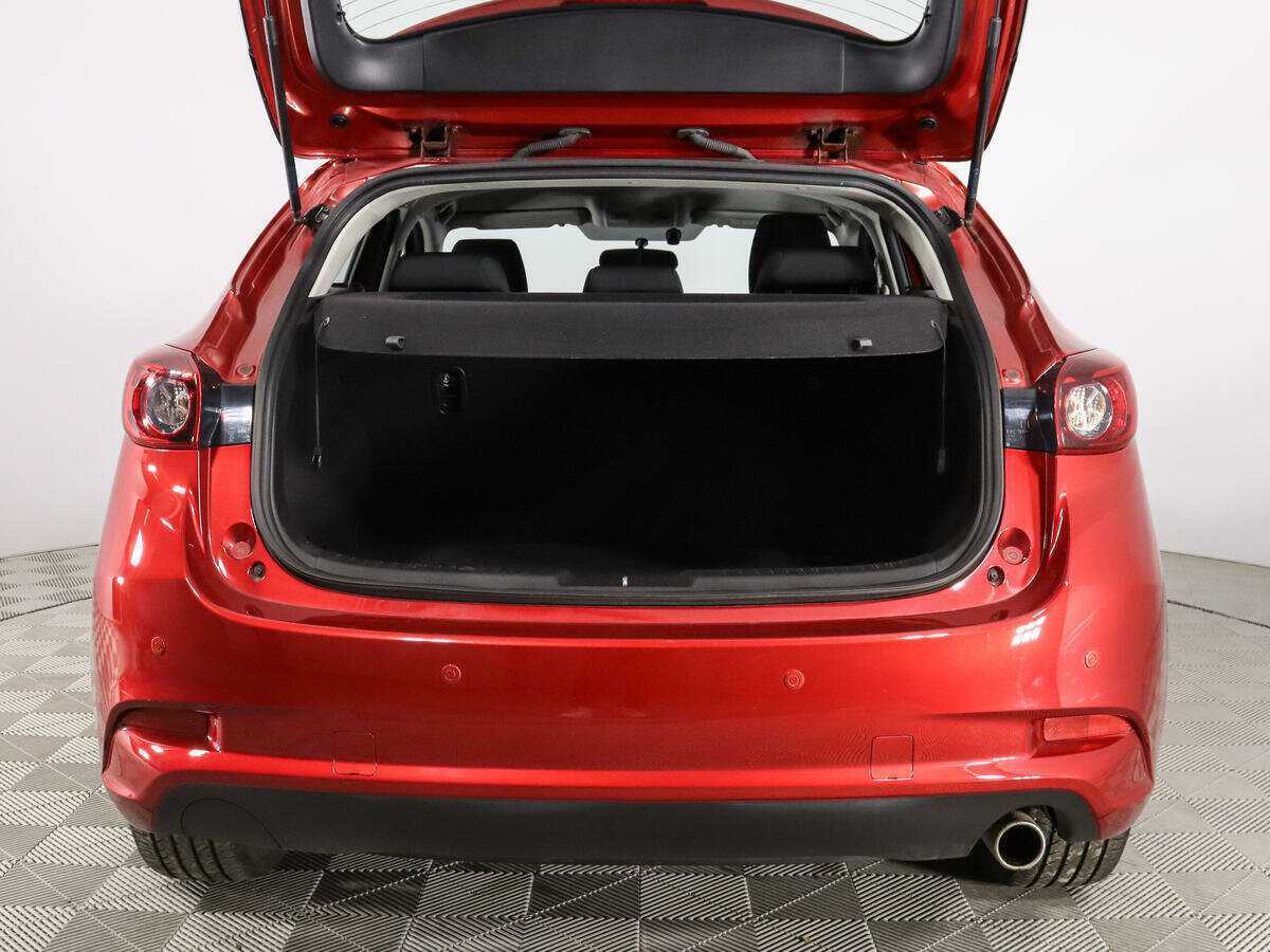 Купить Mazda 3 с пробегом. Фото: #18
