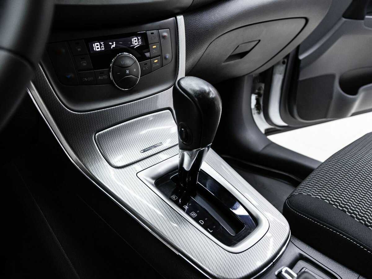 Купить Nissan Sentra с пробегом. Фото: #12