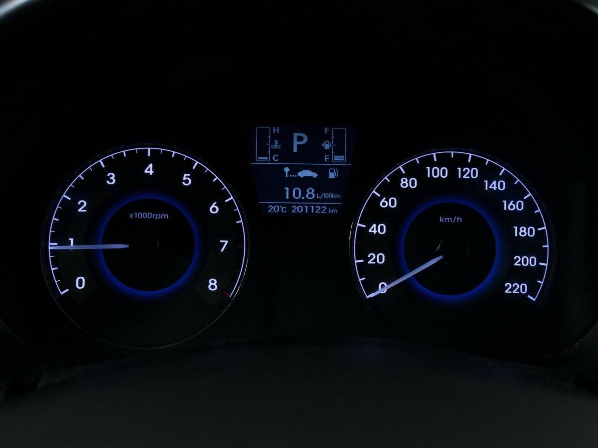 Купить Hyundai Solaris с пробегом. Фото: #10