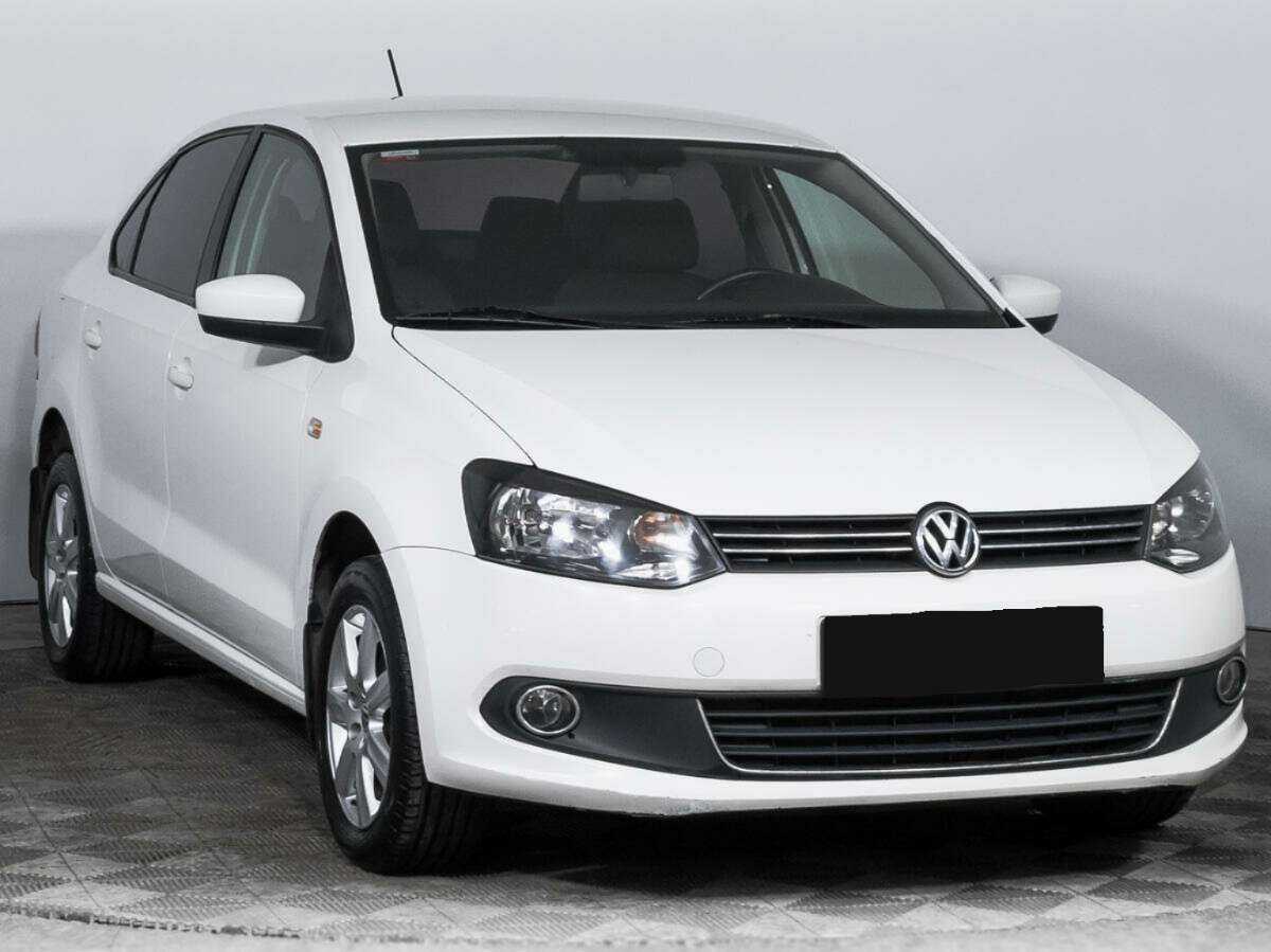 Купить Volkswagen Polo с пробегом. Фото: #2