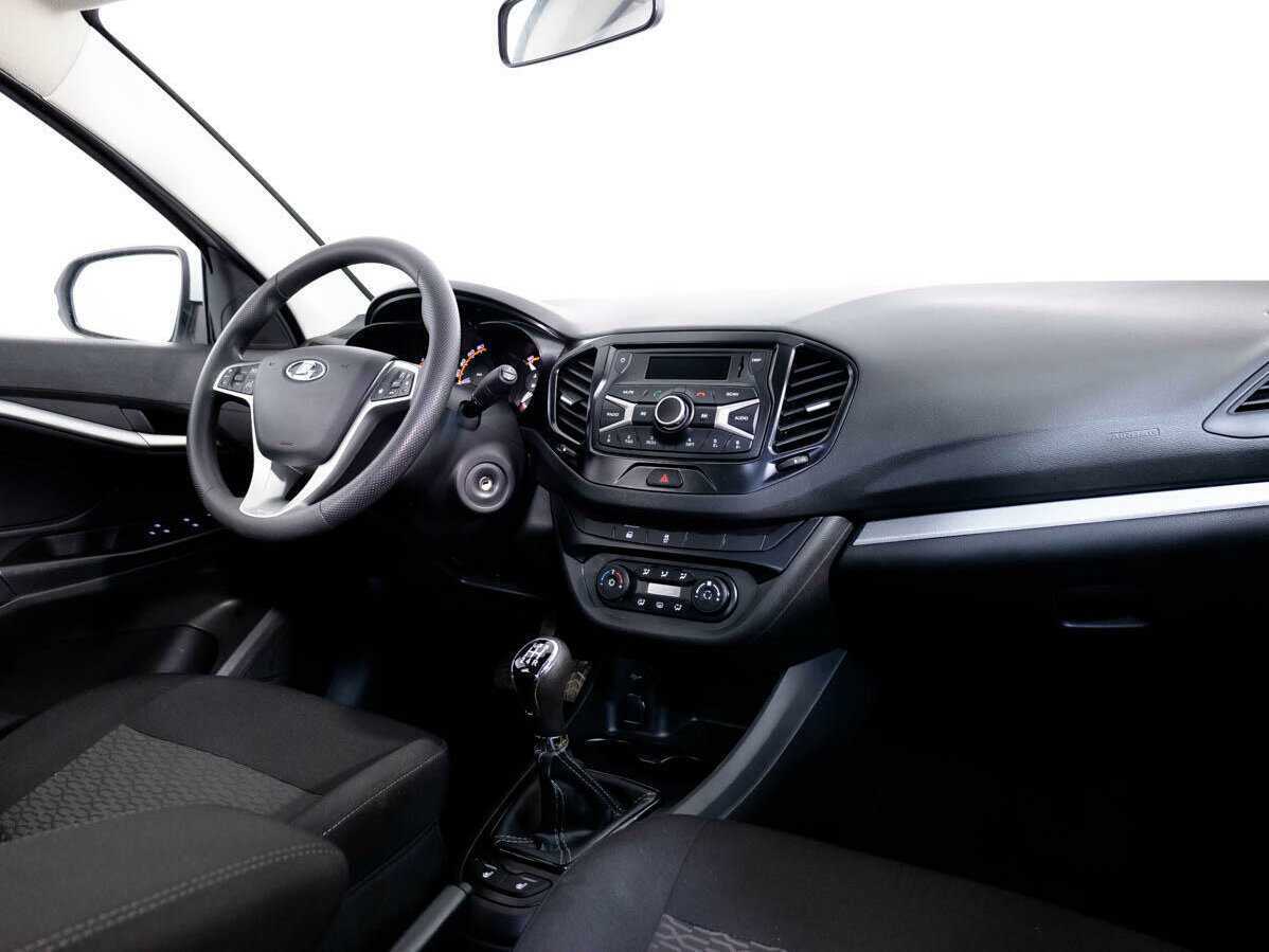 Купить Lada (ВАЗ) Vesta с пробегом. Фото: #6