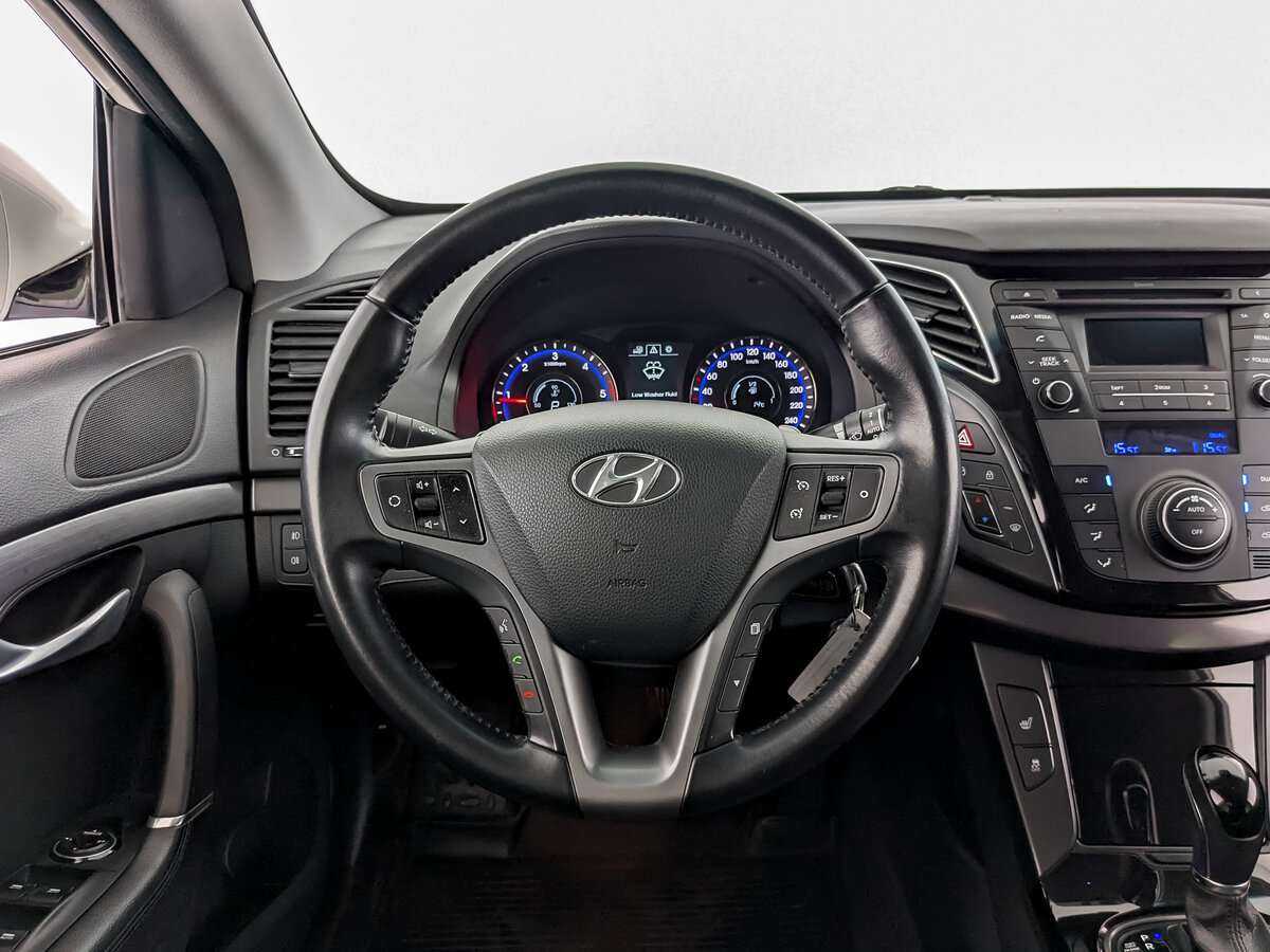 Купить Hyundai i40 с пробегом. Фото: #17