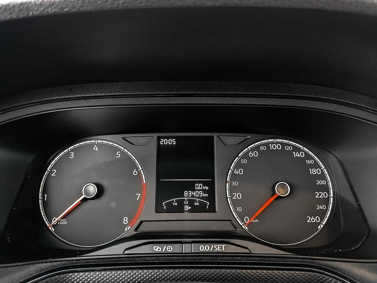 Купить Volkswagen Polo с пробегом. Фото: #12