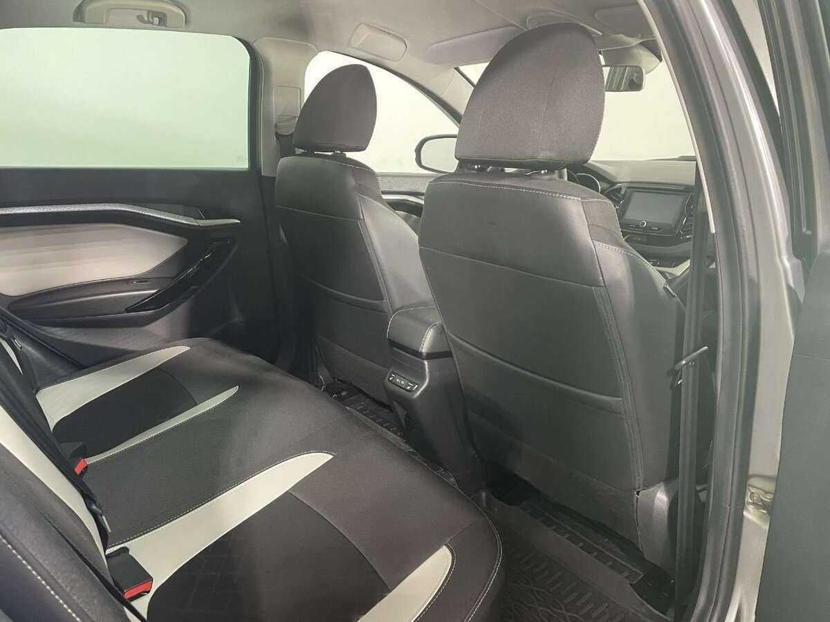 Купить Lada (ВАЗ) Vesta с пробегом. Фото: #15