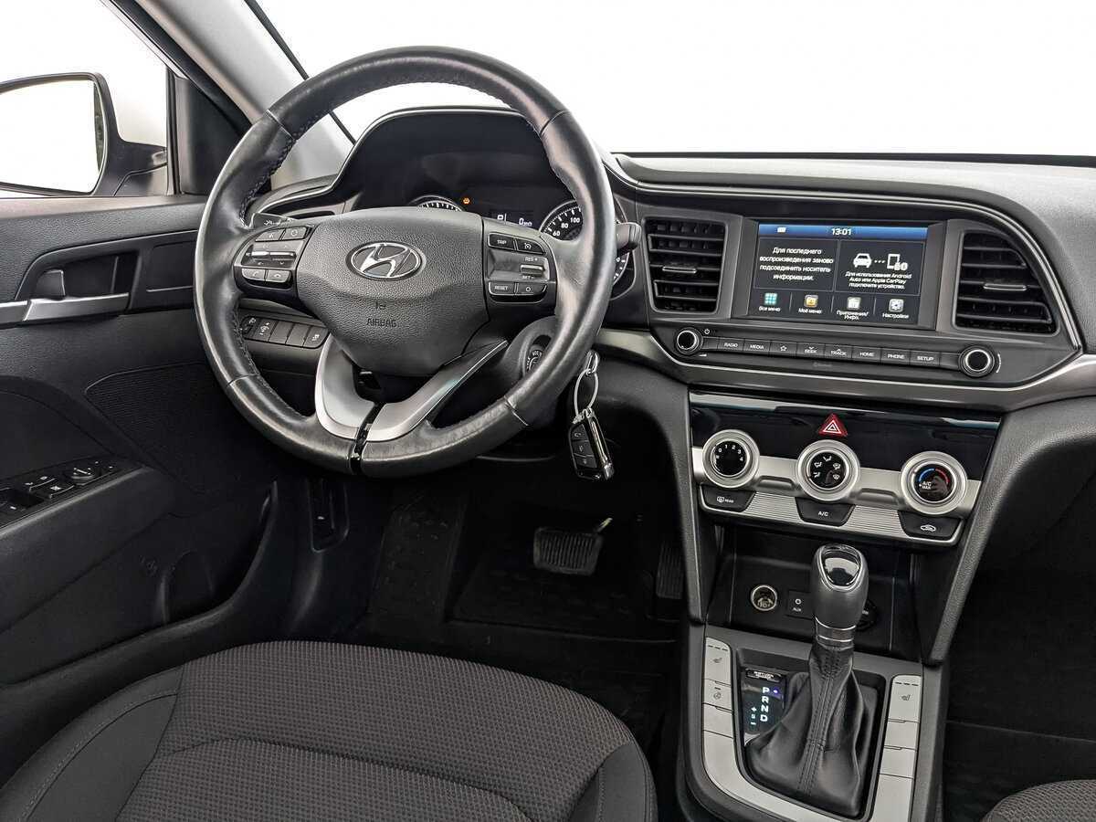 Купить Hyundai Elantra с пробегом. Фото: #22