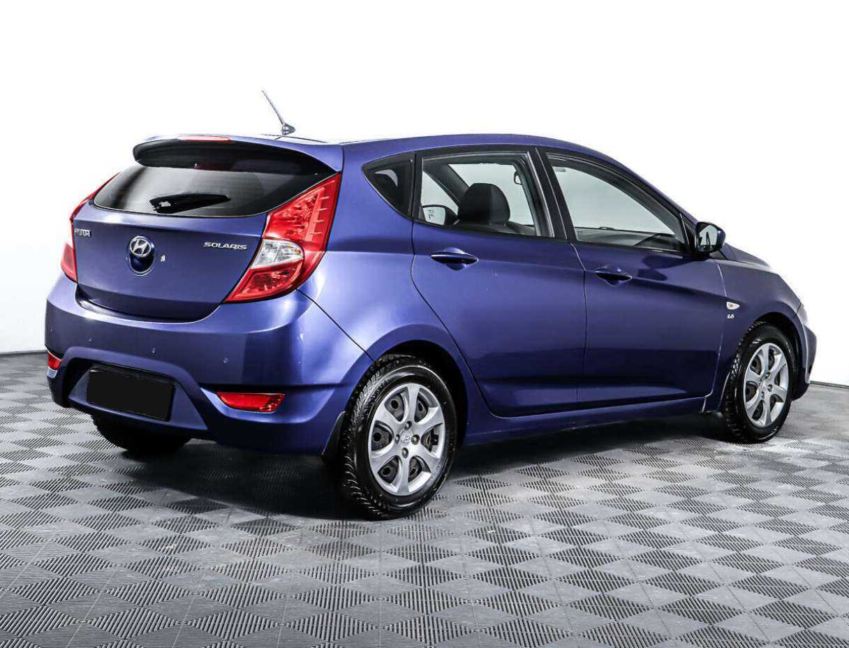 Купить Hyundai Solaris с пробегом. Фото: #4