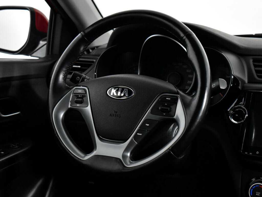 Купить Kia Rio с пробегом. Фото: #15