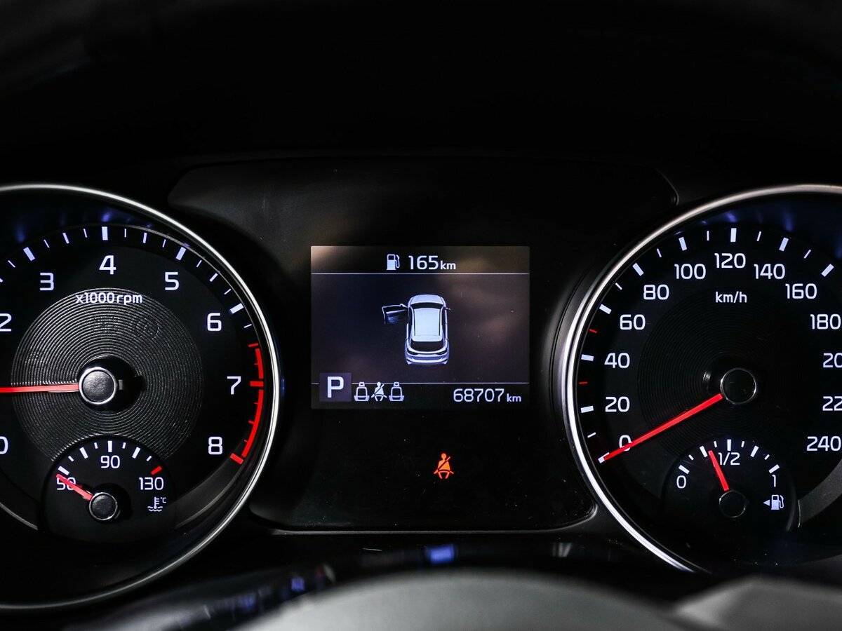 Купить Kia Ceed с пробегом. Фото: #9