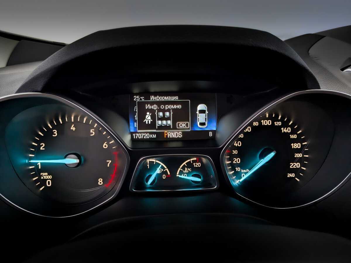 Купить Ford Kuga с пробегом. Фото: #10