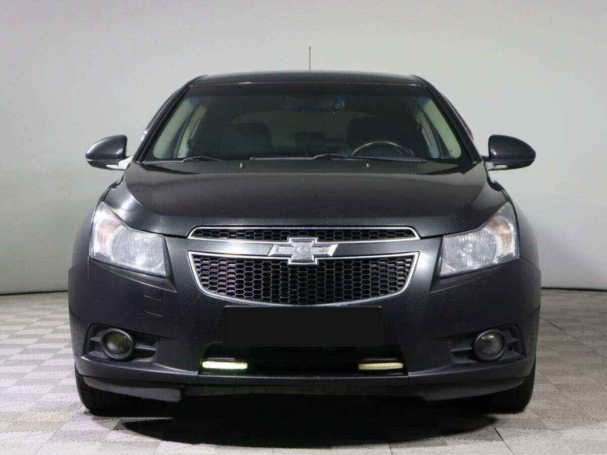 Купить Chevrolet Cruze с пробегом. Фото: #1