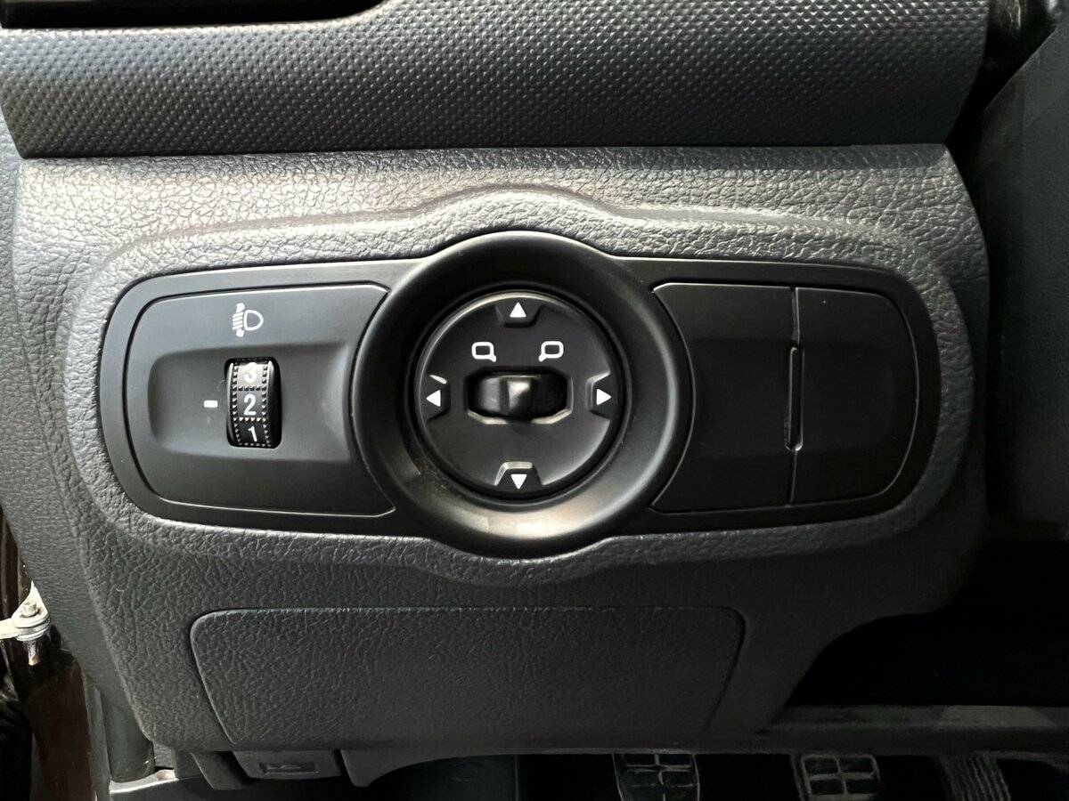 Купить Chery Tiggo 3 с пробегом. Фото: #21