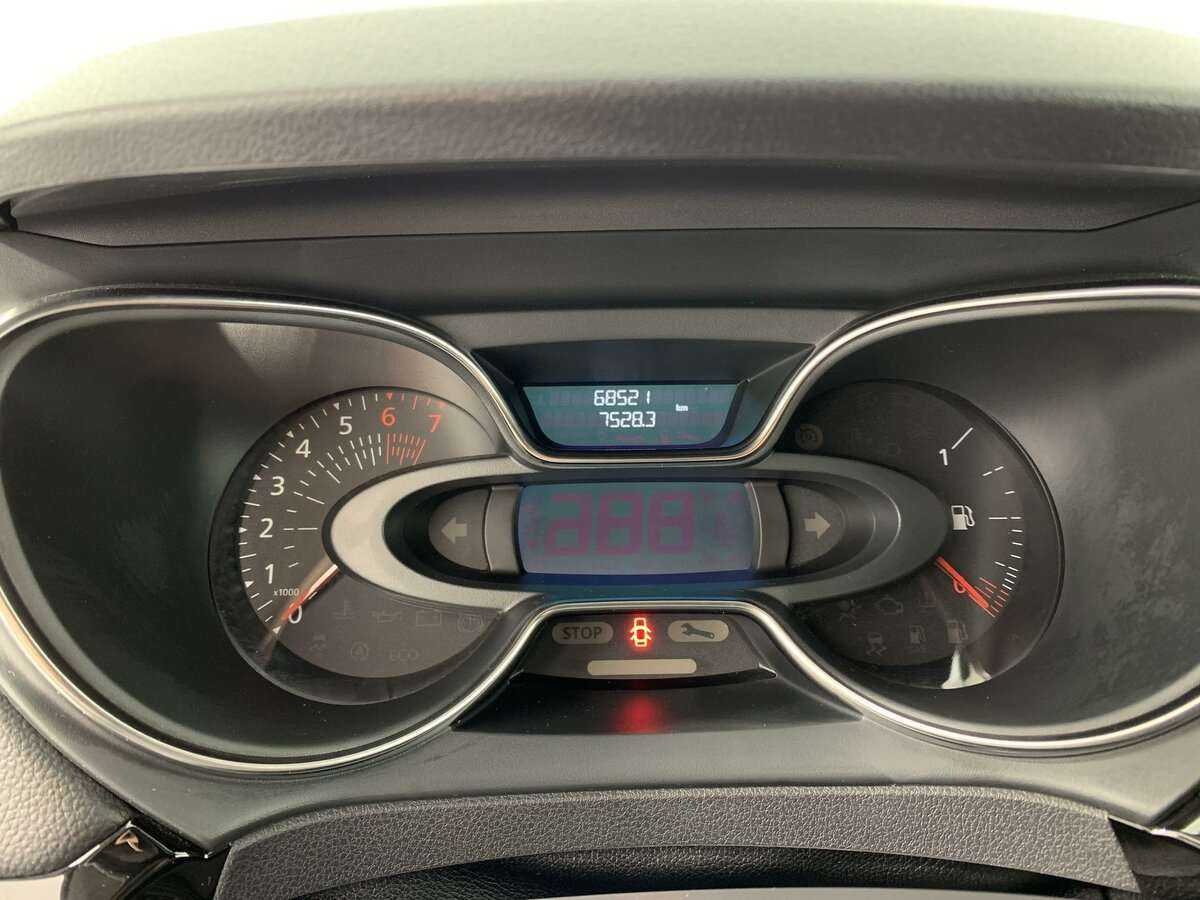 Купить Renault Kaptur с пробегом. Фото: #10